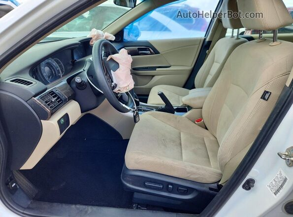 1HGCR2F74HA151658 2017 HONDA ACCORD White წინა სალონის ხედი