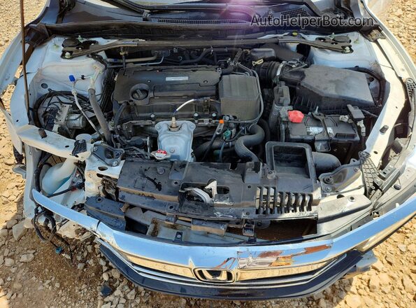 1HGCR2F74HA151658 2017 HONDA ACCORD White უკანა სალონის ხედი