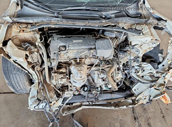 1HGCR2F76GA211308 2016 HONDA ACCORD White უკანა სალონის ხედი