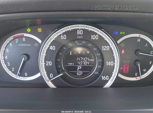 1HGCR2F78GA008694 2016 HONDA ACCORD White Вид задніх сидінь