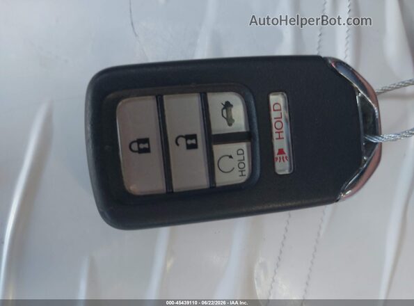 1HGCR2F78GA008694 2016 HONDA ACCORD White Вид панелі приладів