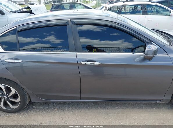 1HGCR2F7XGA014545 2016 HONDA ACCORD Gray Vista interior trasera