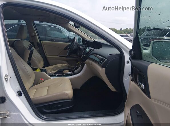 1HGCR2F80GA147307 2016 HONDA ACCORD Белый Вид салона спереди