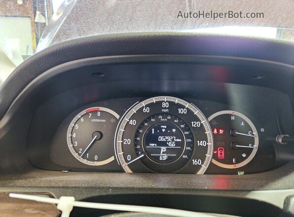 1HGCR2F80HA105575 2017 HONDA ACCORD Maroon Vista del cuadro de instrumentos