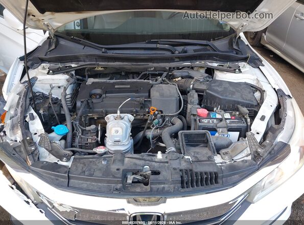1HGCR2F81HA124121 2017 HONDA ACCORD White Vista trasera