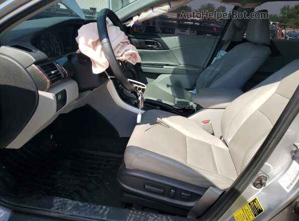 1HGCR2F81HA223067 2017 HONDA ACCORD Silver Սալոնի դիմացի տեսք