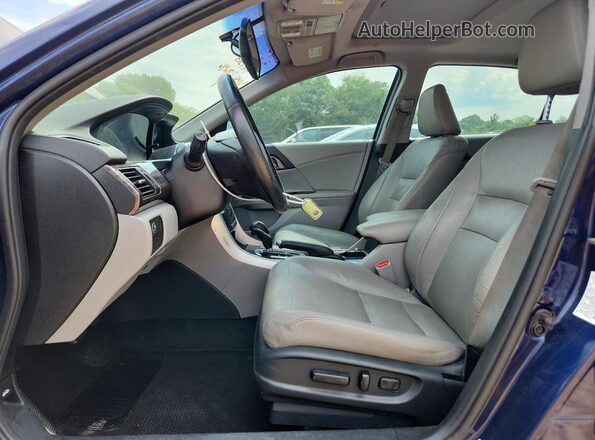 1HGCR2F82HA276196 2017 HONDA ACCORD Blue წინა სალონის ხედი