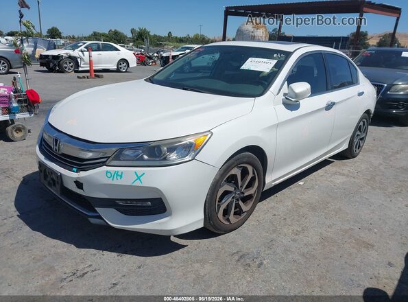 1HGCR2F84GA124709 2016 HONDA ACCORD White Front left