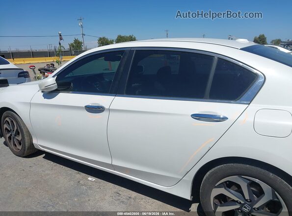 1HGCR2F84GA124709 2016 HONDA ACCORD White 