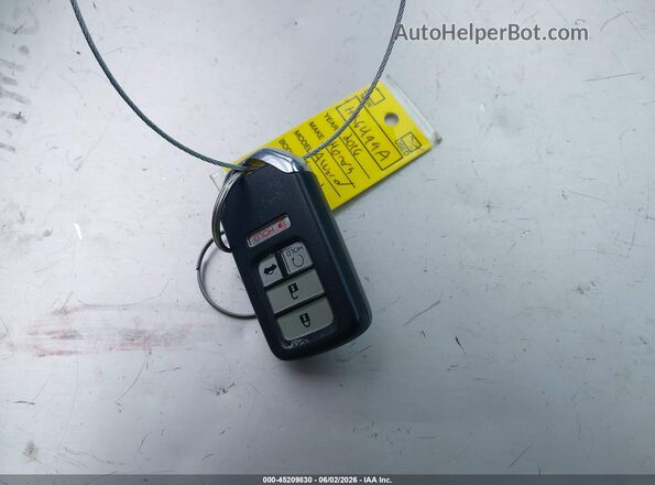1HGCR2F87GA101330 2016 HONDA ACCORD Красный Вид панели приборов