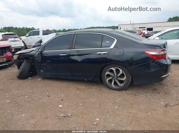 1HGCR2F88HA225527 2017 HONDA ACCORD Black 