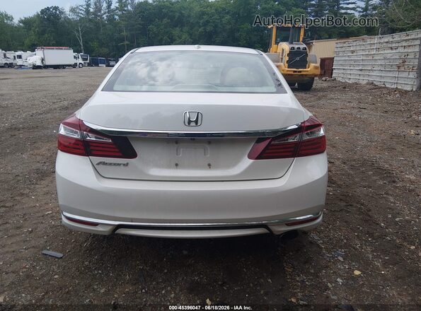 1HGCR2F89HA164477 2017 HONDA ACCORD White 