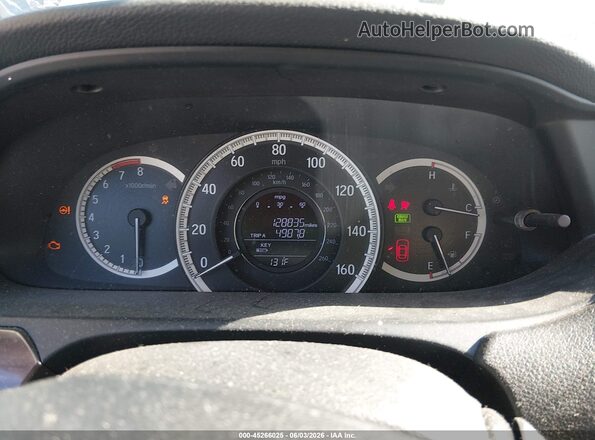 1HGCR2F89HA292315 2017 HONDA ACCORD Red Vista de los asientos traseros