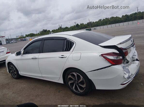 1HGCR2F92HA217304 2017 HONDA ACCORD White Widok wnętrza 360 stopni