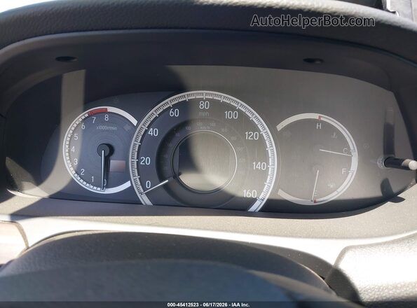1HGCR2F93HA048555 2017 HONDA ACCORD White Հետևի նստատեղերի տեսք