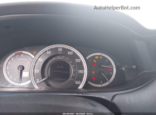 1HGCR2F94HA062240 2017 HONDA ACCORD White Вид задніх сидінь
