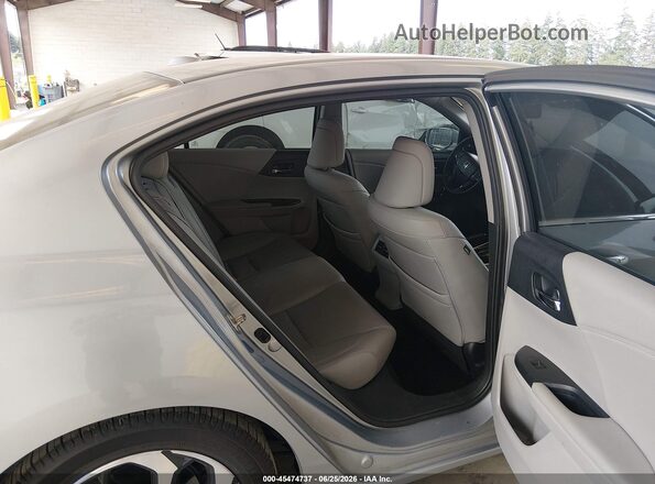 1HGCR2F98GA158791 2016 HONDA ACCORD Silver VIN კოდის სტიკერის ხედი