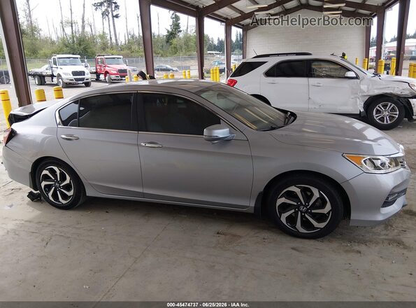 1HGCR2F98GA158791 2016 HONDA ACCORD Silver უკანა სალონის ხედი