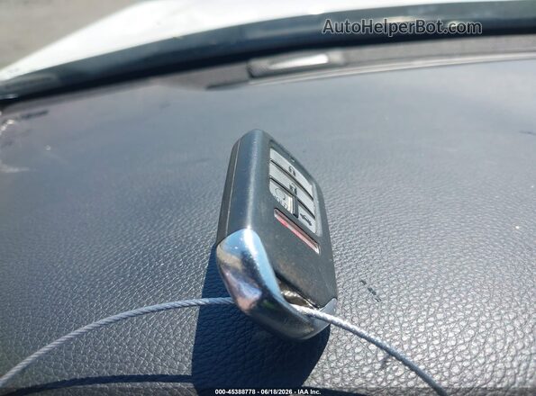 1HGCR3F03GA010958 2016 HONDA ACCORD Белый Вид панели приборов