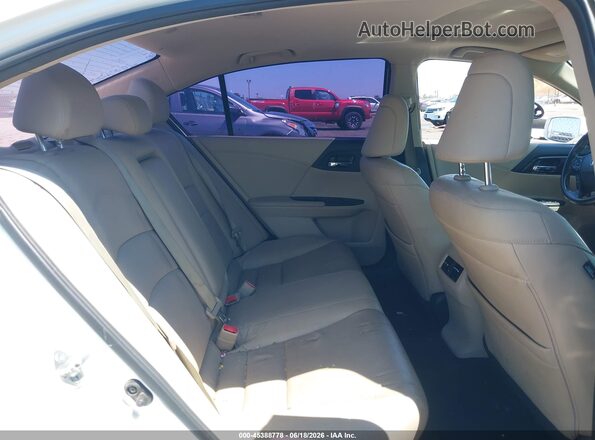 1HGCR3F03GA010958 2016 HONDA ACCORD Белый Вид наклейки с VIN-кодом