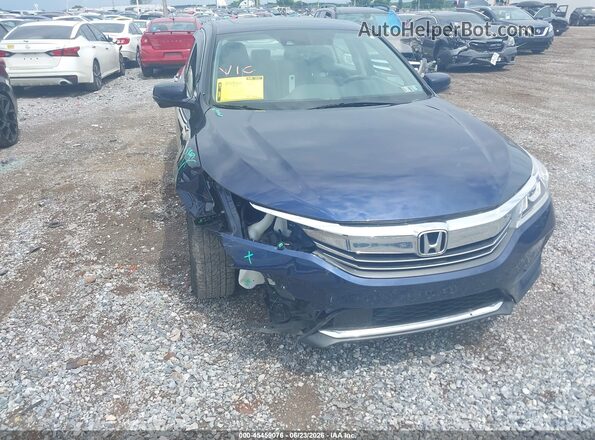 1HGCR3F07HA043852 2017 HONDA ACCORD Blue Widok z przodu