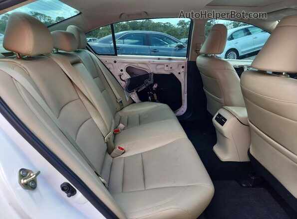1HGCR3F0XGA016157 2016 HONDA ACCORD White Вид задніх сидінь