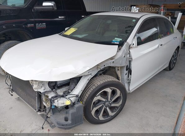 1HGCR3F81GA024752 2016 HONDA ACCORD Белый Передняя левая четверть