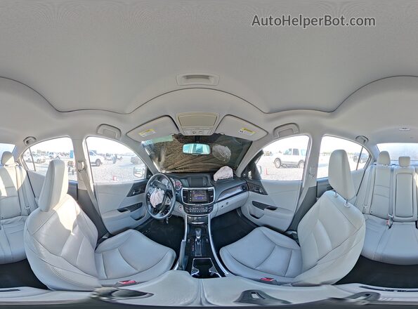 1HGCR3F83HA010045 2017 HONDA ACCORD Silver Սալոնի 360 աստիճան տեսք