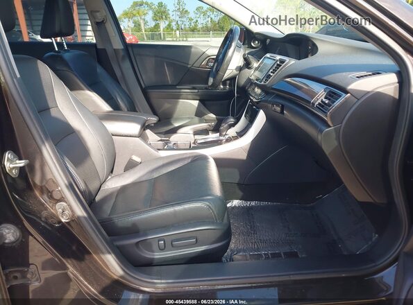 1HGCR3F90HA005443 2017 HONDA ACCORD Black Vista interior delantera