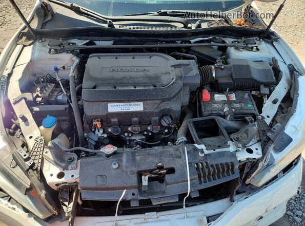 1HGCR3F97HA025558 2017 HONDA ACCORD White Սալոնի հետևի տեսք