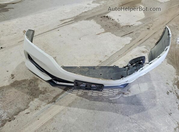 1HGCR3F9XHA042094 2017 HONDA ACCORD White 