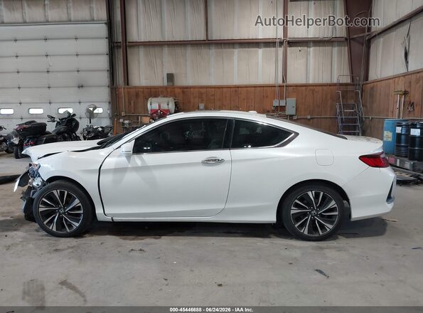 1HGCT1B71HA006076 2017 HONDA ACCORD White 