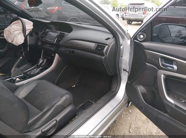 1HGCT1B83GA009178 2016 HONDA ACCORD Gray Вид салону спереду