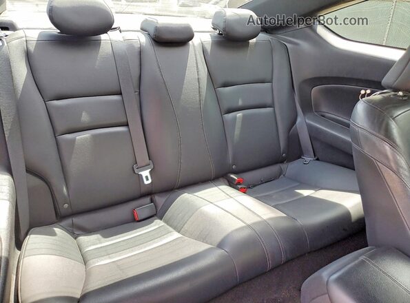 1HGCT2B01HA003591 2017 HONDA ACCORD Blue უკანა სავარძლების ხედი