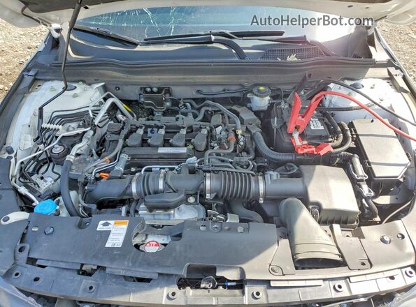 1HGCV1F10JA123301 2018 HONDA ACCORD White Vista interior trasera