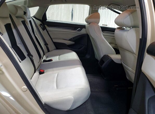 1HGCV1F11KA029140 2019 HONDA ACCORD Золотой Вид задних сидений