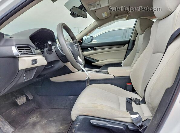 1HGCV1F12KA030913 2019 HONDA ACCORD White Vista interior delantera