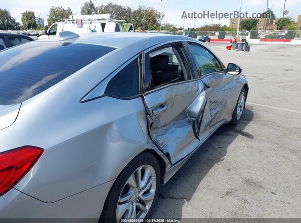 1HGCV1F12KA088763 2019 HONDA ACCORD Silver Widok z przodu