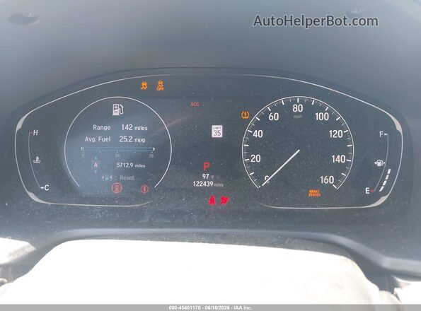 1HGCV1F13JA051333 2018 HONDA ACCORD White Vista de los asientos traseros