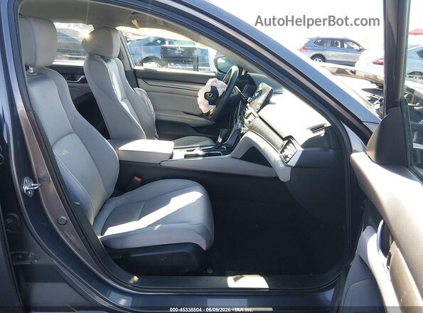 1HGCV1F13JA167521 2018 HONDA ACCORD Gray წინა სალონის ხედი