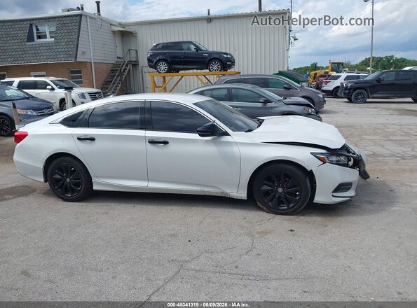 1HGCV1F13JA176025 2018 HONDA ACCORD White Rear interior view
