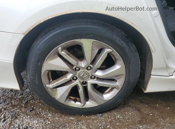 1HGCV1F13JA213560 2018 HONDA ACCORD White 