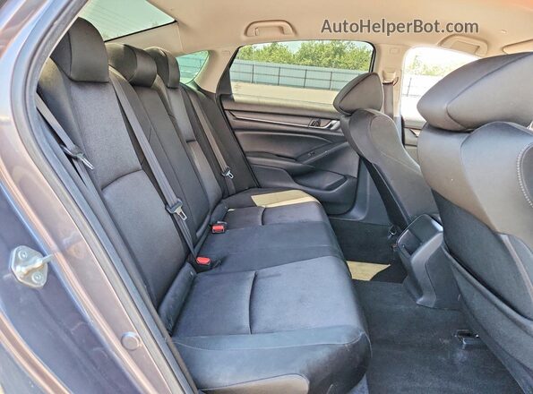 1HGCV1F14KA075450 2019 HONDA ACCORD Gray Widok tylnych siedzeń