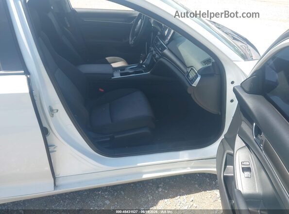 1HGCV1F14KA117468 2019 HONDA ACCORD White Вид салону спереду