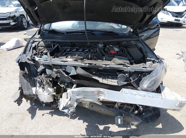 1HGCV1F15JA267622 2018 HONDA ACCORD Black Widok z tyłu