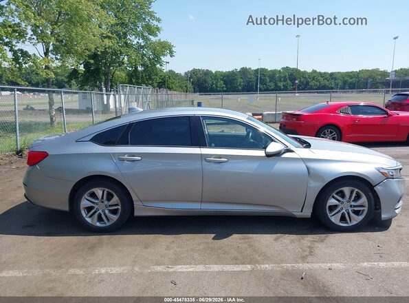 1HGCV1F15KA140080 2019 HONDA ACCORD Silver Սալոնի հետևի տեսք