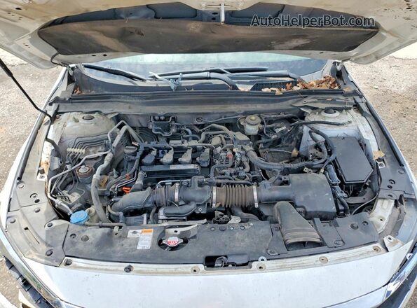 1HGCV1F16JA146596 2018 HONDA ACCORD White Սալոնի հետևի տեսք
