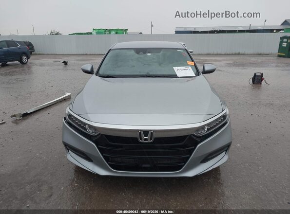 1HGCV1F17JA082567 2018 HONDA ACCORD Silver Vista del cuadro de instrumentos