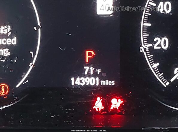 1HGCV1F17JA082567 2018 HONDA ACCORD Silver 