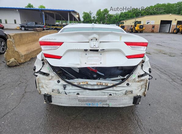 1HGCV1F18KA085687 2019 HONDA ACCORD White Widok z tyłu